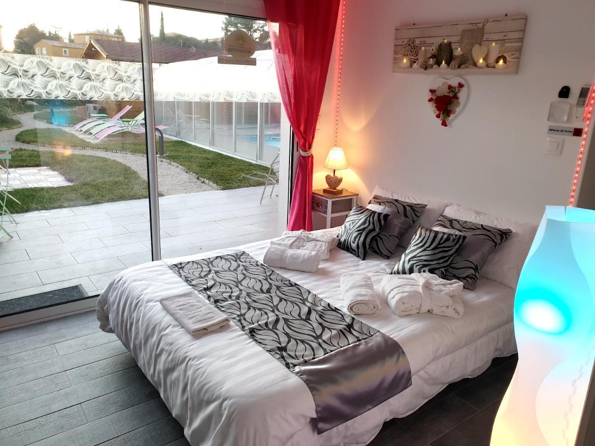 Appartement Elegant Avec Piscine Privee A Plan D'Aups Sainte Baume 55 M² ภายนอก รูปภาพ